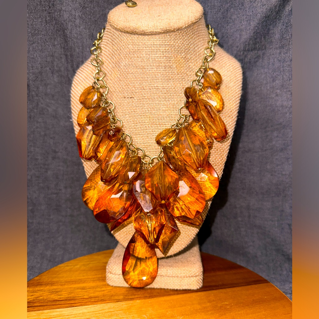 Elegant Gold Toned And Amber Colored Plastic Crystals Statement Necklace 24$